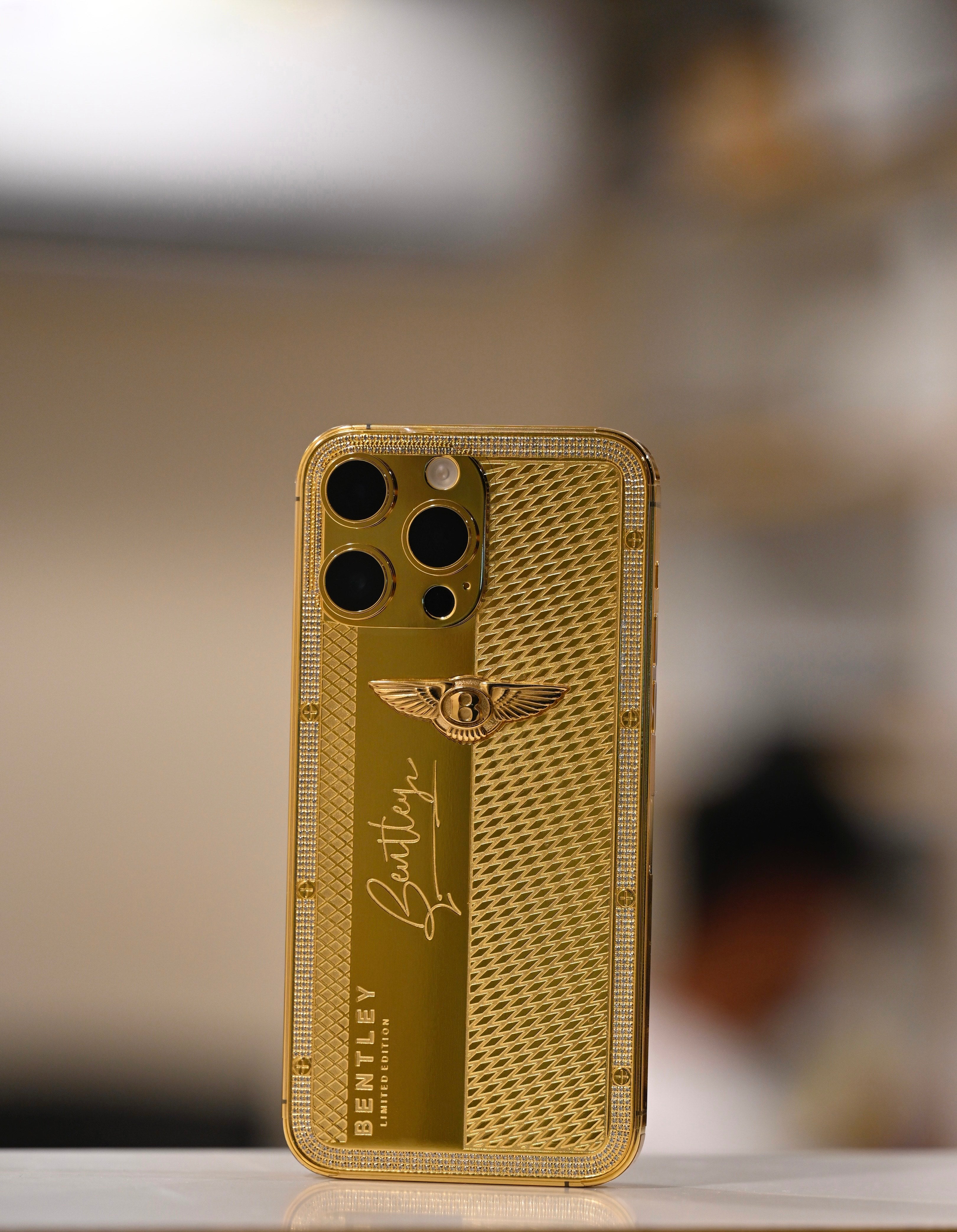 Collection of Iphone 13 Pro Max - 24kt Gold - Limited Edition